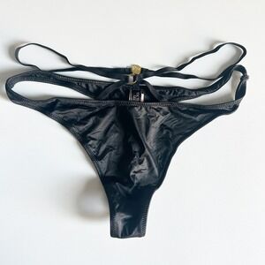 NWT Victorias‎ Secret Womens Very Sexy Black Strappy Bondage Thong Panty Size M